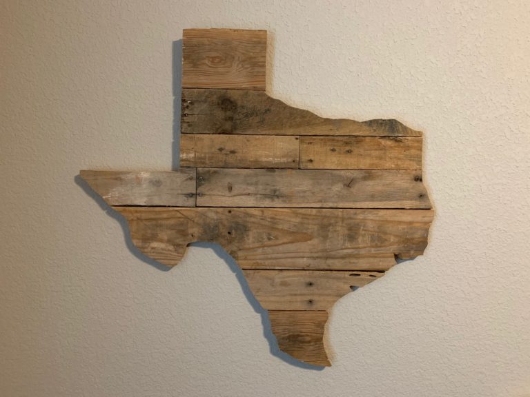 Pallet Wood Texas Cutout